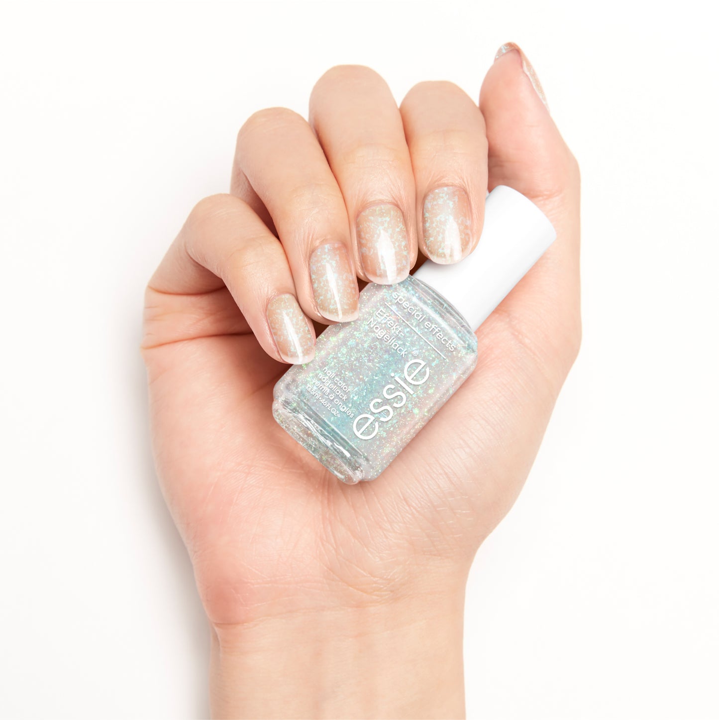 Essie Identity Illusion, Salon-Quality Nail Polish, Vegan formula for flawless coverage, easy-glide brush