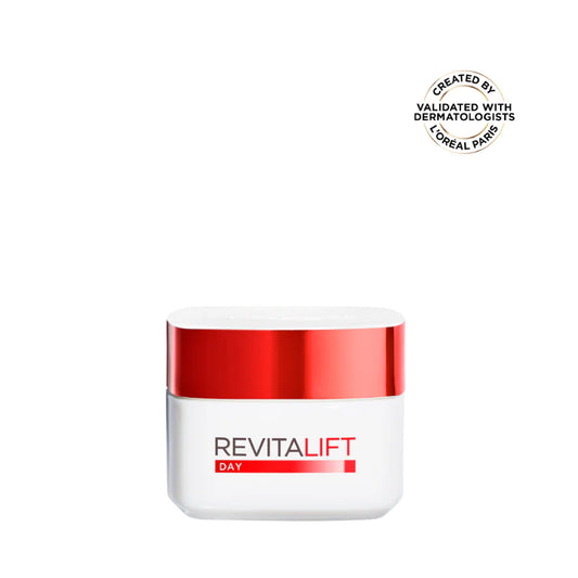 L’Oréal Paris, Revitalift Hydrating and Moisturizing Day Cream, for Wrinkles Reduction and Skin Elasticity Improvement, Formulated with Pro-Retinol, 50ml