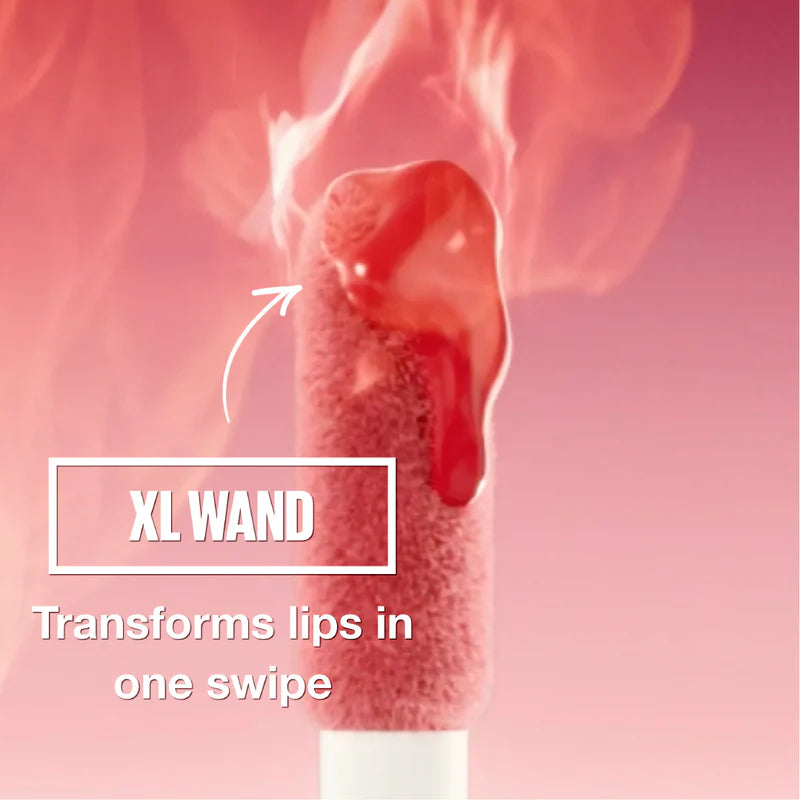MAYBELLINE NEW YORK LIFTER PLUM LIP PLUMPING GLOSS WITH CHILI PEPPER AND 5% MAXI-LIP - Belle à Merveille