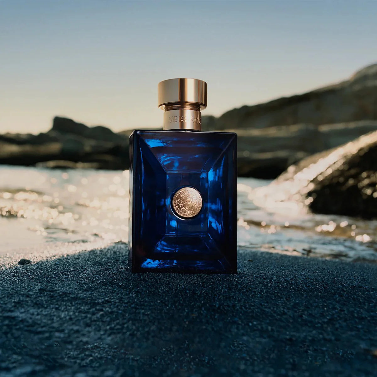 Versace - Dylan Blue Homme Eau de Toilette Coffret 100 ml + 10 ml + Trousse (pouch)