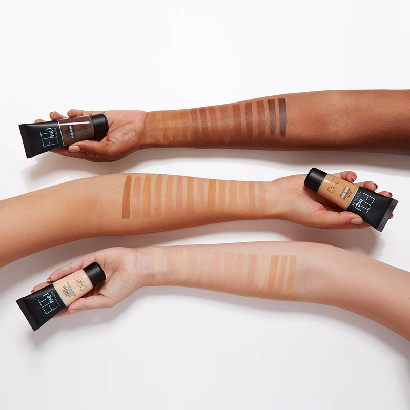 Maybelline New York Fit Me Matte Poreless Liquid Foundation Ideal For Normal To Oily Skin - Belle à Merveille